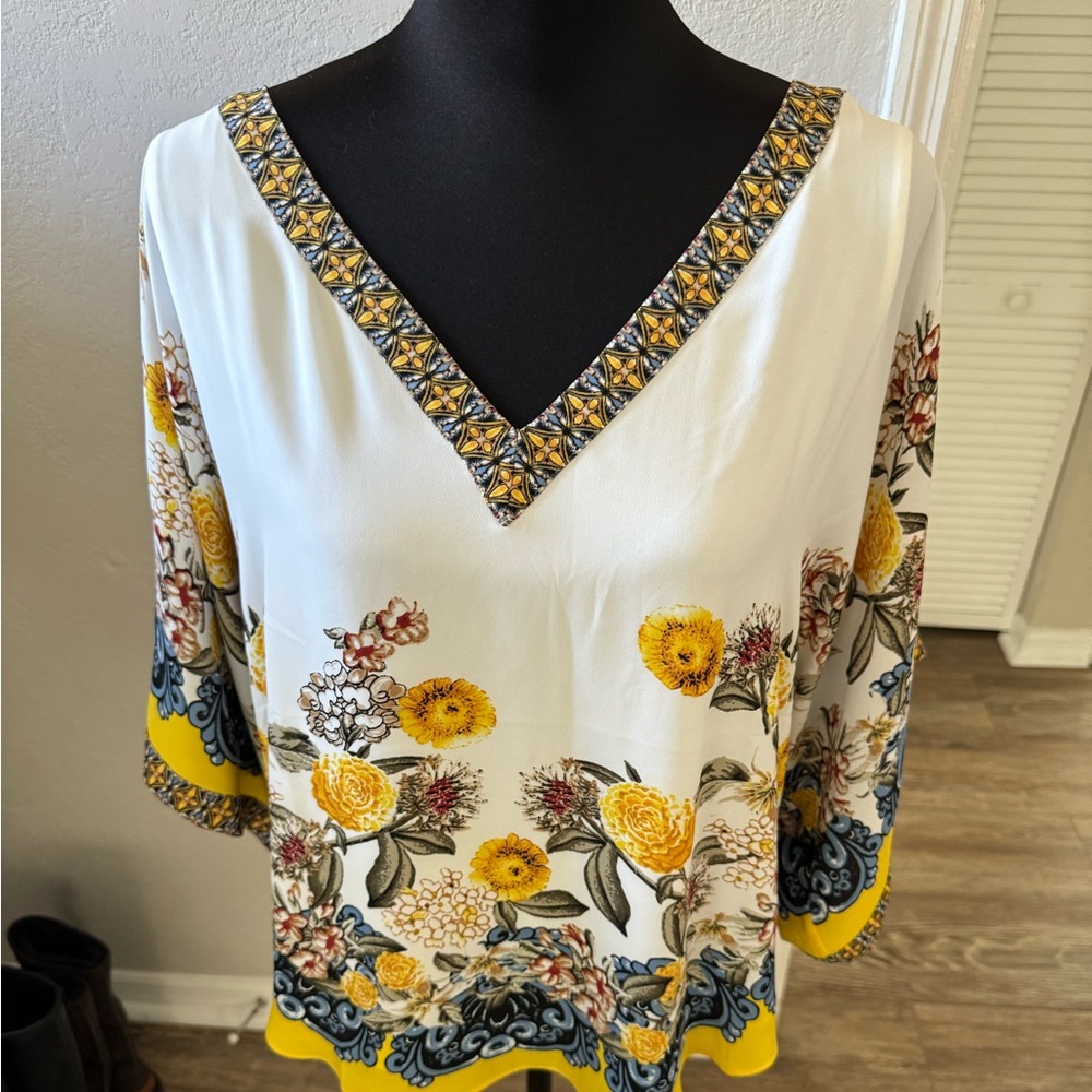 WHBM Top! - Picture 3 of 4